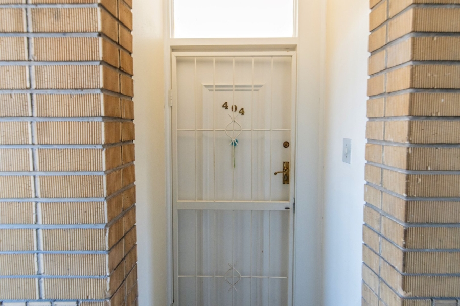 2 Bedroom Property for Sale in Humewood Eastern Cape